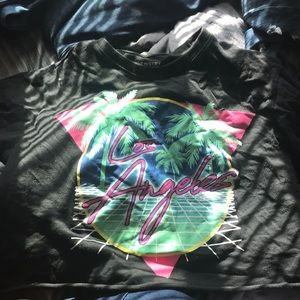 Black cropped graphic tee